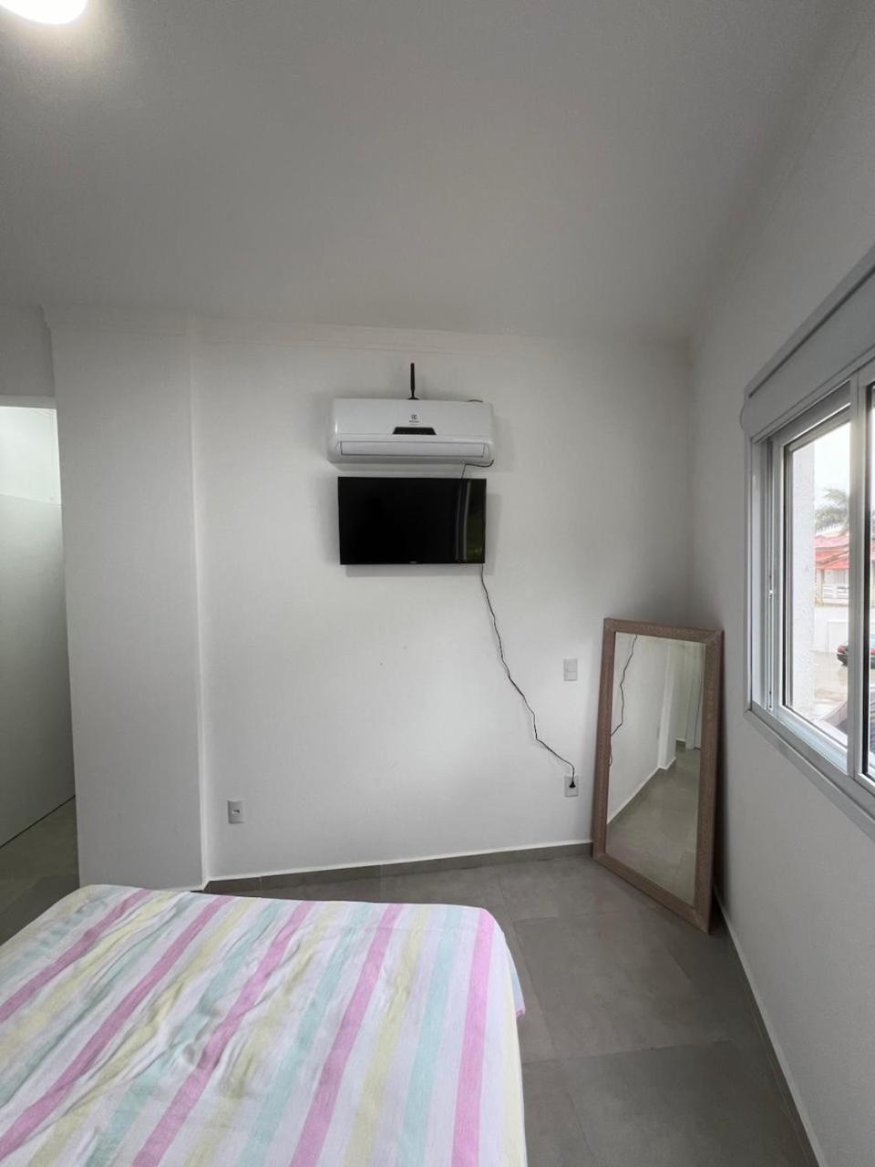 Apartamento 103 Novo 100 Mts Da Praia Espanha Residence Florianópolis Esterno foto